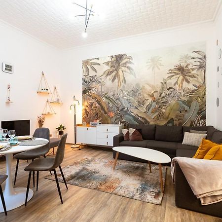 Stylish Modern Apartment Next To New York Cafe Budapest Exterior photo